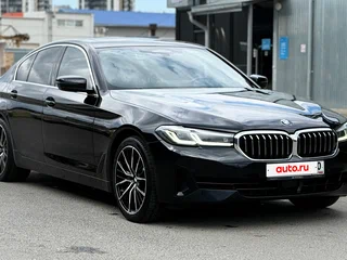 2021 BMW 5 серии 530i xDrive VII (G30/G31/G38) Рестайлинг, чёрный, 4500000 рублей, вид 2