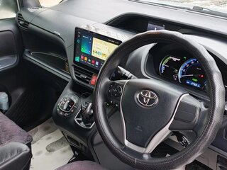 2015 Toyota Noah III (R80), серебристый, 1700000 рублей, вид 5