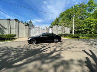 2006 Mercedes-Benz S-Класс 550 Long V (W221), чёрный, 1190000 рублей, вид 4