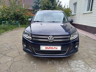2016 Volkswagen Tiguan I Рестайлинг, синий, 1890000 рублей, вид 2