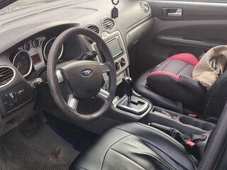 2010 Ford Focus II Рестайлинг, чёрный, 730000 рублей, вид 5