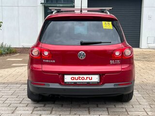 2010 Volkswagen Tiguan I, красный, 1150000 рублей, вид 4