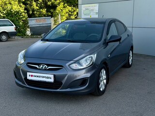 2011 Hyundai Solaris I, чёрный, 612000 рублей, вид 1