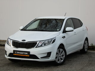2013 Kia Rio III, белый, 510000 рублей, вид 1