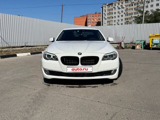2013 BMW 5 серии 525d xDrive VI (F10/F11/F07), белый, 1750000 рублей, вид 5