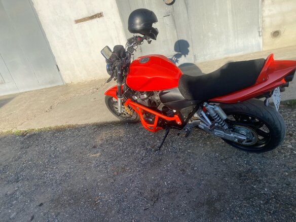 2001 Suzuki GSX 1400, красный, 450000 рублей - вид 1