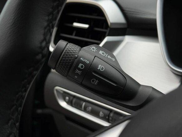 2021 Geely Coolray I, серый, 1690000 рублей - вид 7
