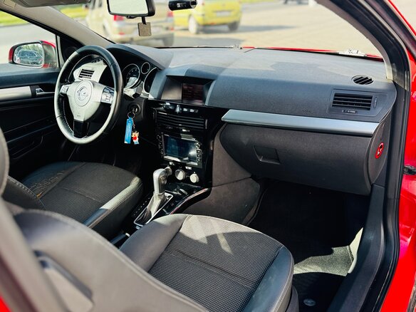 2008 Opel Astra GTC H Рестайлинг, красный - вид 20