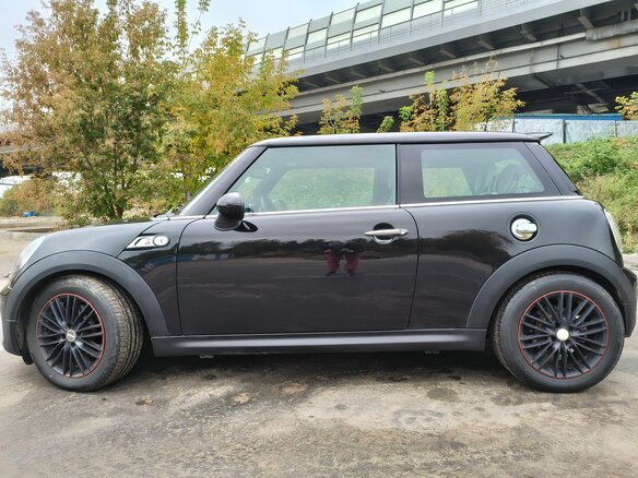 2013 Mini Hatch Cooper S II (R56) Рестайлинг, чёрный, 1250000 рублей - вид 11