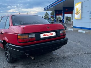 1988 Volkswagen Passat B3, красный, 110000 рублей, вид 4