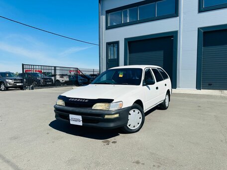 Toyota Corolla VII (E100)