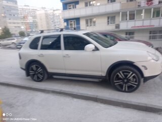 2004 Porsche Cayenne Turbo I (955), белый, 850000 рублей, вид 3