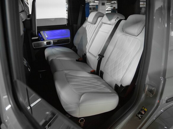 2026 Mercedes-Benz G-Класс AMG 63 AMG II (W465) Рестайлинг, серый - вид 26