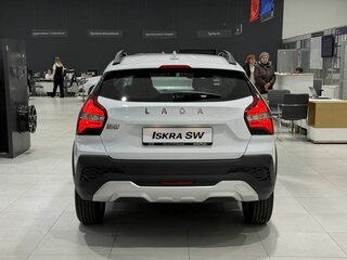 2026 Lada (ВАЗ) Iskra SW Cross, белый, 1732000 рублей, вид 4