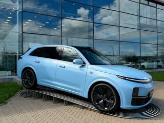 2025 Li Auto (Lixiang) L7 52.3 kWh I Рестайлинг, синий, 10690000 рублей, вид 1