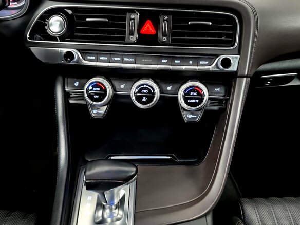 2019 Genesis G70 I, серый, 2333000 рублей - вид 11