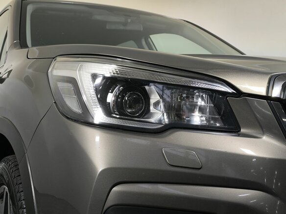 2019 Subaru Forester V, серый, 1950000 рублей - вид 23