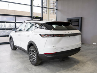 2026 Omoda C7, белый, 3800000 рублей, вид 4