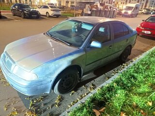 2005 Skoda Octavia I (A4) Рестайлинг, серый, 215000 рублей, вид 1