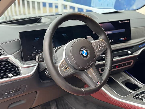 2025 BMW X5 Long 30Li IV (G05/G18) Рестайлинг, чёрный, 7834737 рублей - вид 4