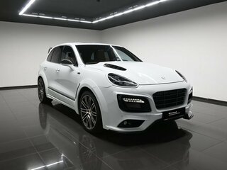2016 Porsche Cayenne Turbo II Рестайлинг (958), белый, 7990000 рублей, вид 3