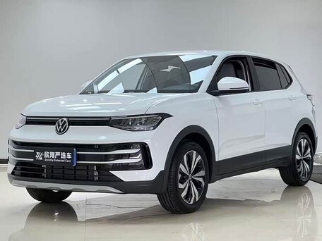 Volkswagen Tharu XR