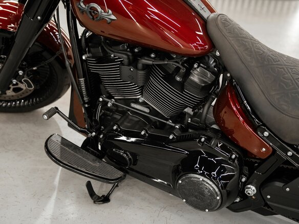 2023 Harley-Davidson Fat Boy, пурпурный, 6500000 рублей - вид 21