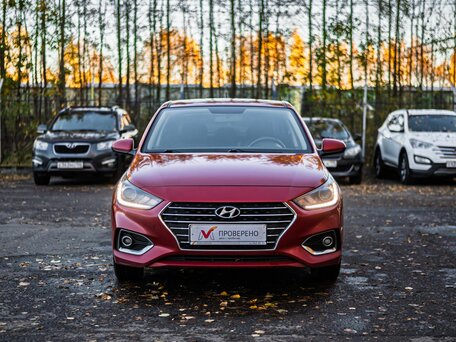 2018 Hyundai Solaris II, красный, 1250000 рублей, вид 3