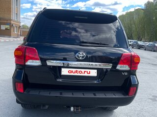 2014 Toyota Land Cruiser 200 Series Рестайлинг 1, чёрный, 5250000 рублей, вид 3