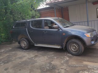 2007 Mitsubishi L200 IV, серый, 1500000 рублей, вид 3