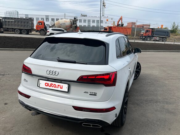 2025 Audi Q5 L 45 TFSI II (FY) Рестайлинг, белый, 6250000 рублей - вид 5