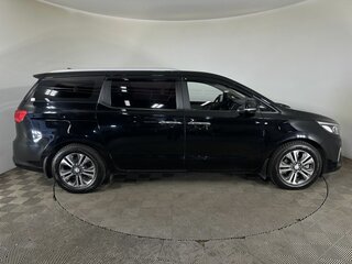2020 Kia Carnival III, чёрный, 2500000 рублей, вид 4