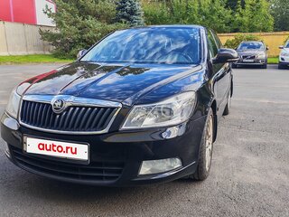 2011 Skoda Octavia II (A5) Рестайлинг, чёрный, 700000 рублей, вид 1
