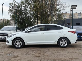 2018 Hyundai Solaris II, белый, 879000 рублей, вид 4