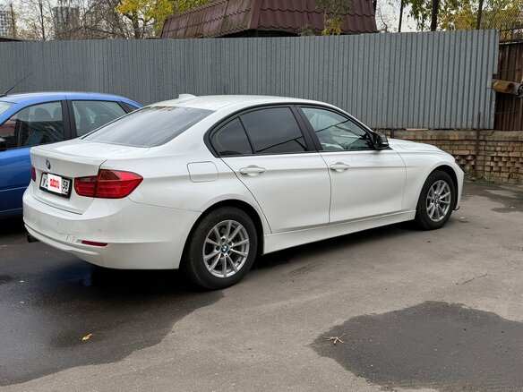 2014 BMW 3 серии 316i VI (F3x), белый, 1250000 рублей - вид 2