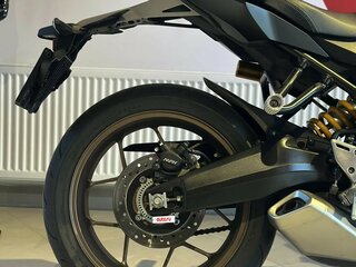 2021 Honda CB 650R, чёрный, 1115000 рублей, вид 4