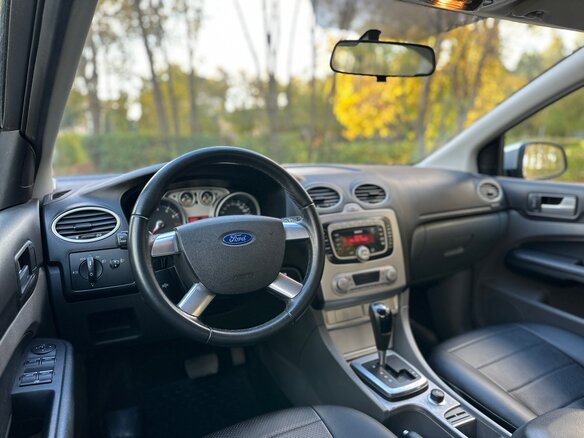 2008 Ford Focus II Рестайлинг, серебристый - вид 20