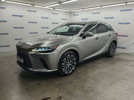 Lexus RX V