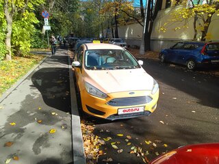2017 Ford Focus III Рестайлинг, жёлтый, 436000 рублей, вид 1
