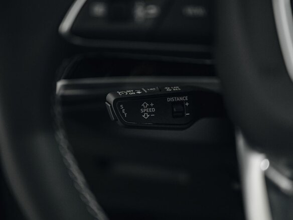 2026 Audi Q3 35 TFSI II (F3), серый, 4390000 рублей - вид 22