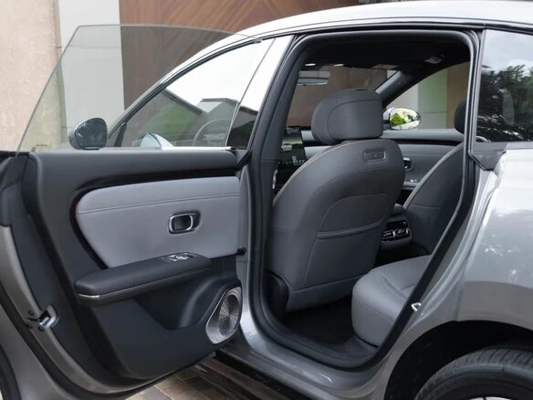 2026 Changan Qiyuan A06 28.39 kWh, серый, 2690000 рублей - вид 20