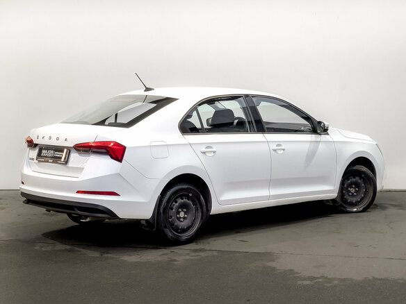 2021 Skoda Rapid II, белый, 1525000 рублей - вид 3