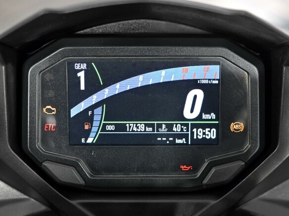 2020 Kawasaki Ninja 650, зелёный, 699000 рублей - вид 8