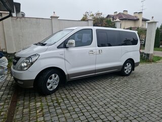 2012 Hyundai Grand Starex I, белый, 1700000 рублей, вид 4