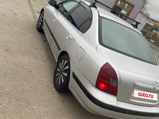 2003 Hyundai Elantra III (XD2) Рестайлинг, серебристый, 305000 рублей, вид 4