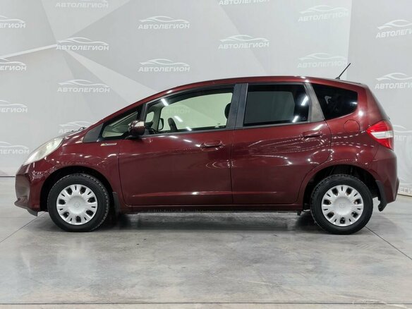 2012 Honda Fit II, красный, 885000 рублей - вид 1