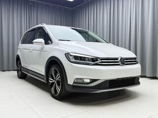 2022 Volkswagen Touran Cross L II, белый, 2447700 рублей, вид 3