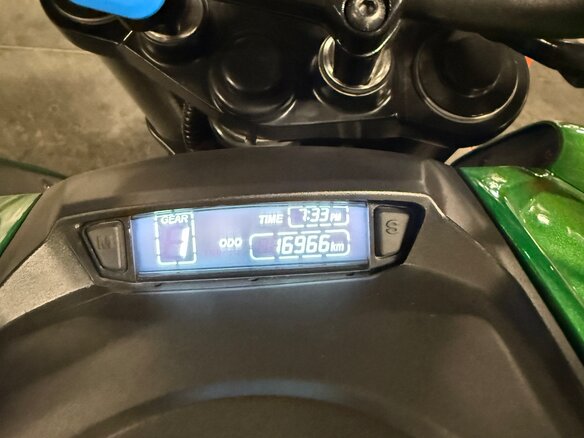 2021 Bajaj Dominar 400, зелёный, 305000 рублей - вид 4