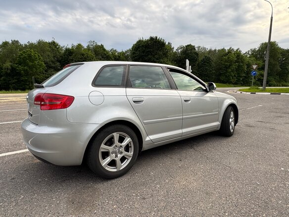 2010 Audi A3 II (8P) Рестайлинг 2, серебристый, 900000 рублей - вид 5