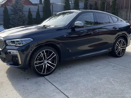 2019 BMW X6 M50i III (G06), чёрный, 8700000 рублей, вид 3